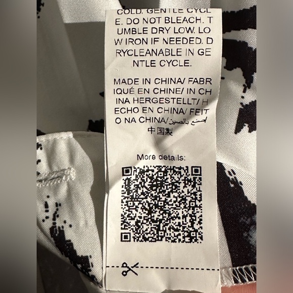 ⬛️👀⬜️ SHEIN Mens Shirt Sleeve Button Up Shirt, size M ⬜️⬛️ - Picture 6 of 6